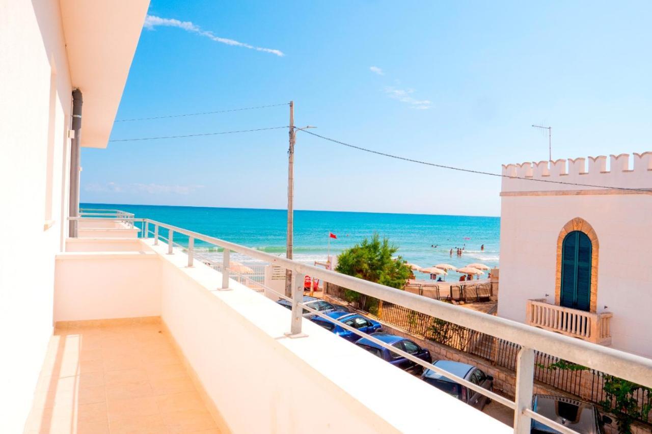 B&B A Un Passo Dal Mare Торре-Канне Экстерьер фото
